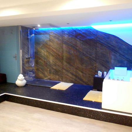 Les Pieces Du Puzzle Apartment Dunkirk Екстериор снимка